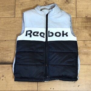 Reebok Boys Puffer Vest Size 5/6 Black White Sleeveless Zip Up Winter